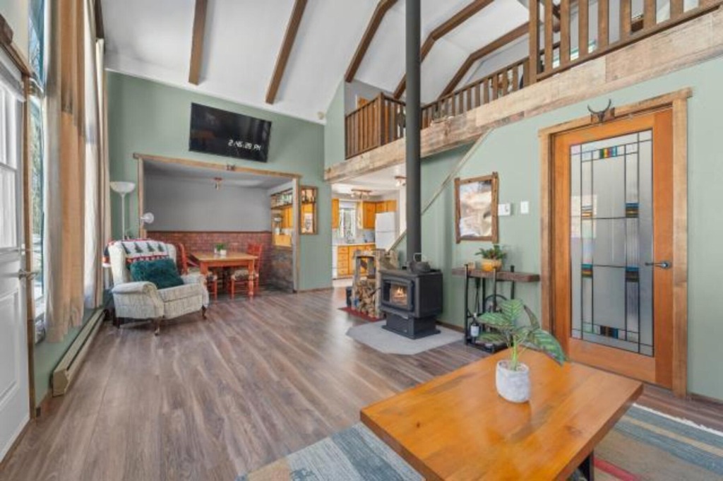 MAISON - 2 CHAMBRES - MEUBLÉ - LAC | 2870105