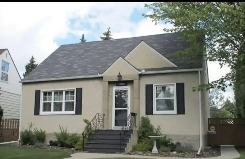 3 Bedroom, 2 bathroom West Central | Edmonton | 2870269