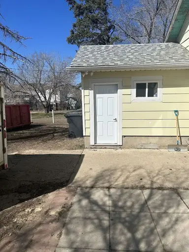 Newly Renovated 5 Bedroom House with Large Yard | 702 4 Street Southwest, Drumheller | 2870274