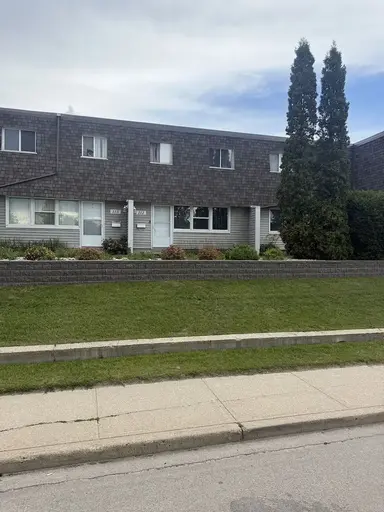 Townhouse 3 bedroom for rent | 112 - 112 Village On The Green Northwest, Edmonton | 2870291