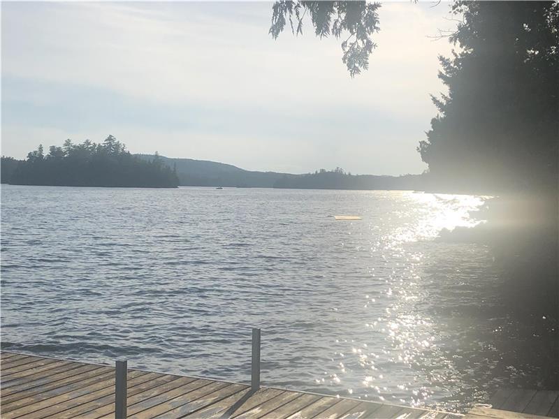 Ruth's Place | 2870348