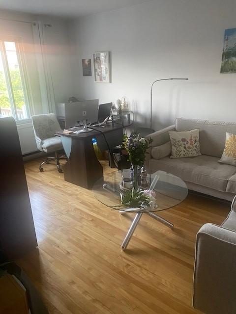 Villeray 4 1/2 au RDC accès à la cour et stationnement à louer Montréal - appartement / logement | 2870374