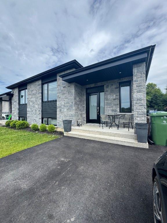 Grande maison 4 chambres à louer – 2 salles de bain | 2870592