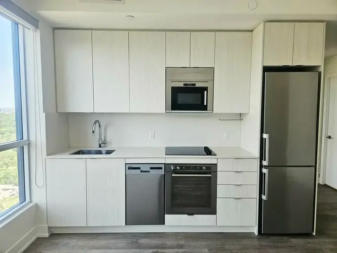 Absolute III - 80 Absolute #11159 | 80 Absolute Ave, Mississauga | 2870650