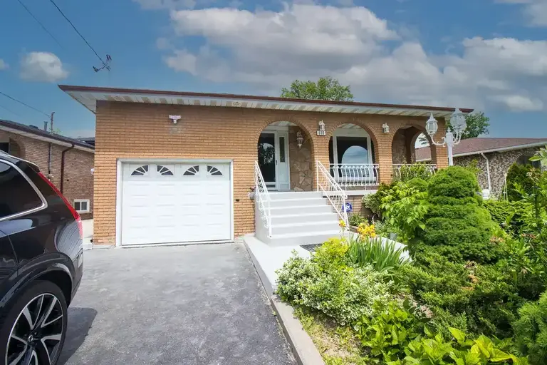 510 Queen Victoria Drive | 510 Queen Victoria Drive, Hamilton | 2870703