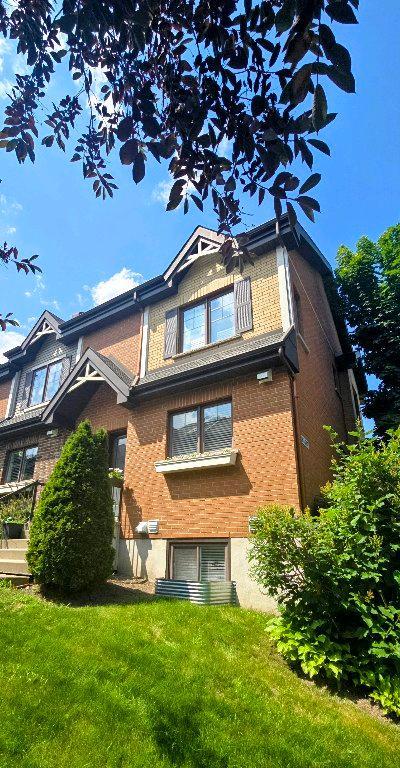 Maison de ville (unité de coin) à louer à Candiac | 2870721