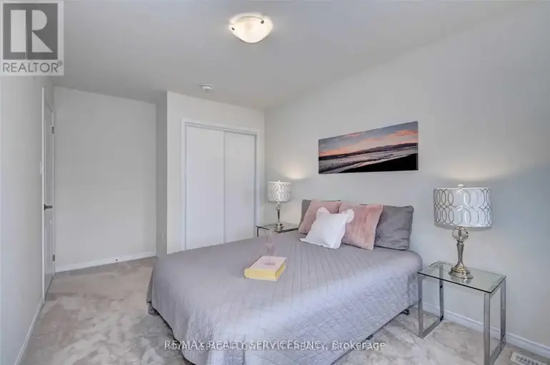 15 BLACKSMITH DRIVE | 15 BLACKSMITH Drive, Woolwich | 2870806