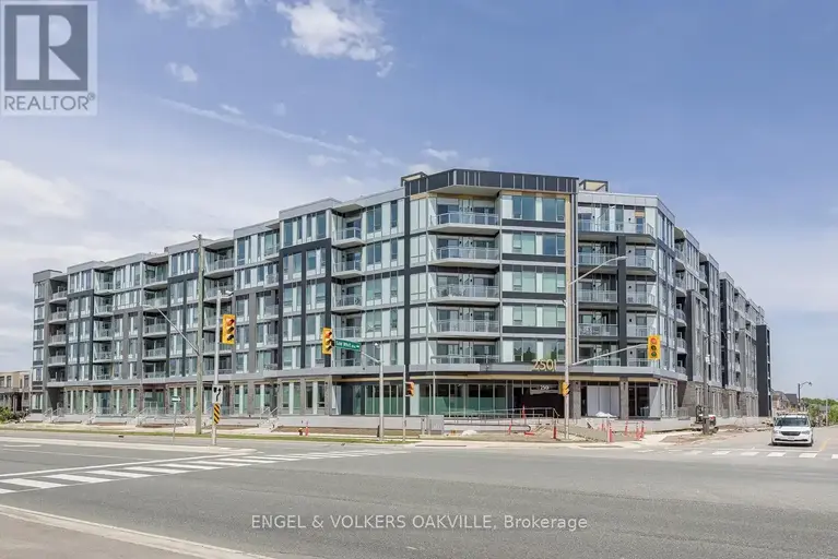 135 - 2501 SAW WHET BOULEVARD | 135 - 2501 SAW WHET BOULEVARD, Oakville | 2877864