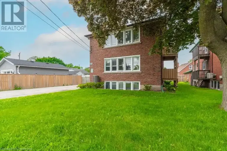 225 BRUCE Street Unit# 1 | 225 BRUCE Street Unit# 1, Kitchener | 2888616
