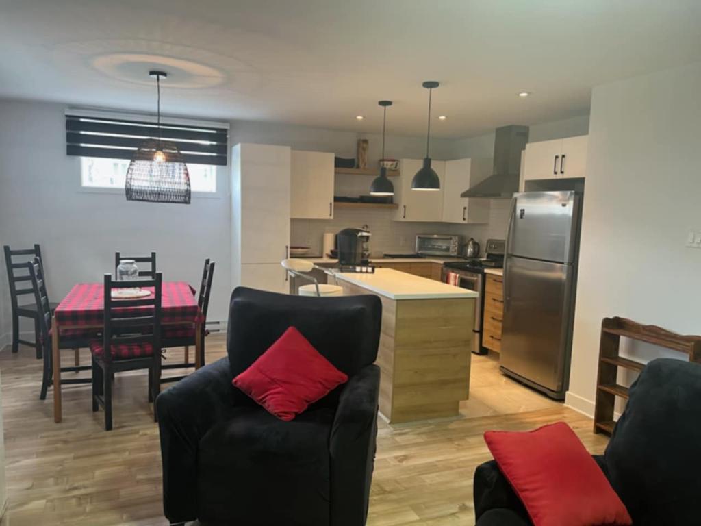 Bachelor 3 1/2 à louer Mirabel Saint-Augustin | 2878281