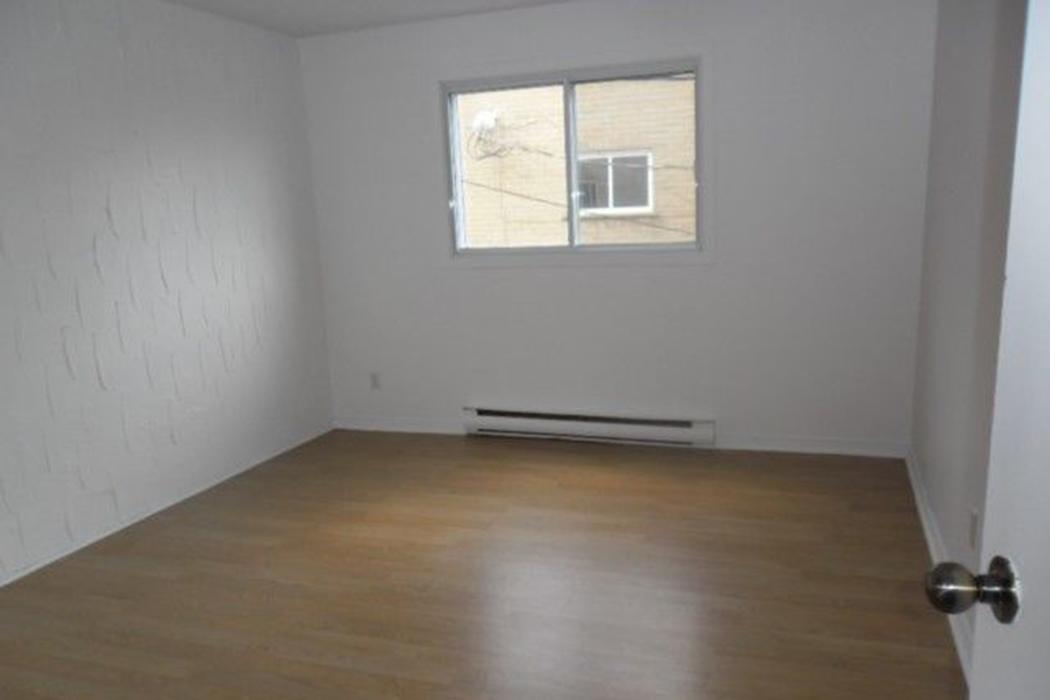 3 ½ - 525 Rue De Bruges, Longueuil | 2878348