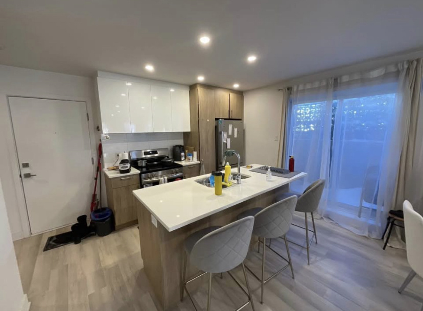 NOUVEAU SUR LE MARCHÉ - 3 ½ DISPONIBLE! | 2878366