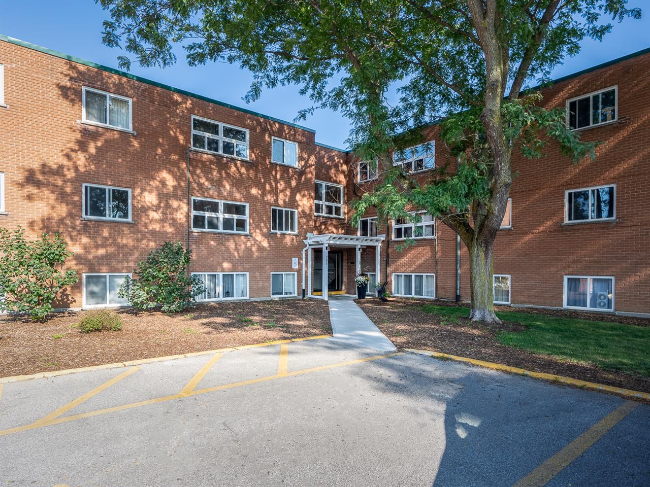 Somerset Place - Port Elgin | 2878454