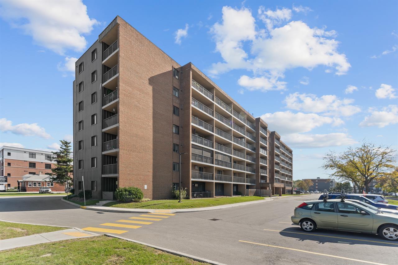Tecumseh Terrace Apartments | 2878459