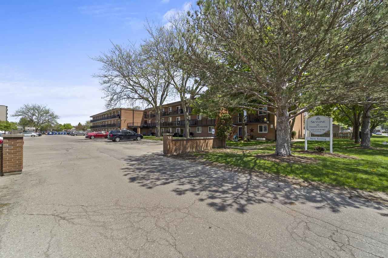 Timmins Apts | 2878462