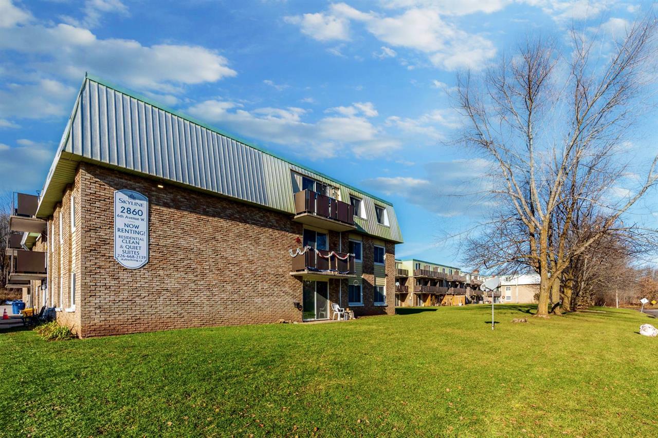 6th Street Apartments | 2878467