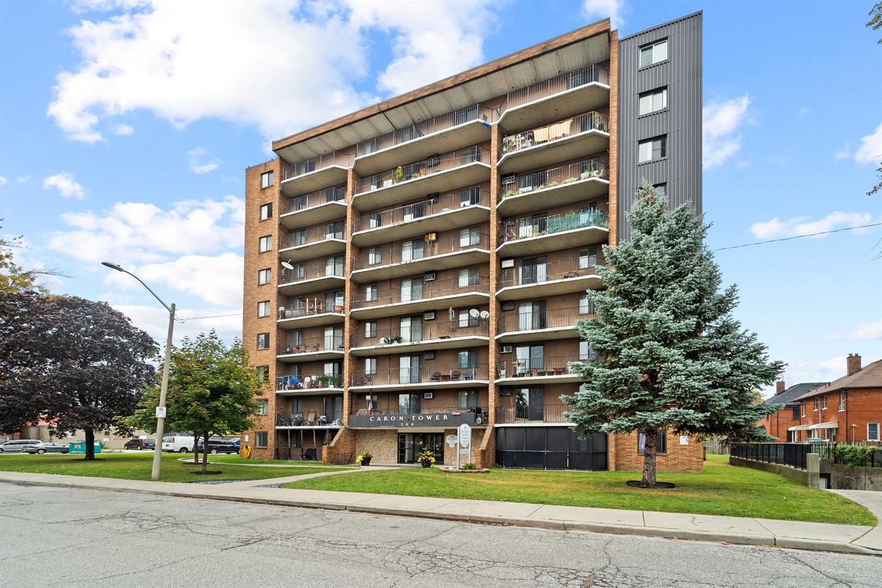 Caron Tower Apartments | 2878471