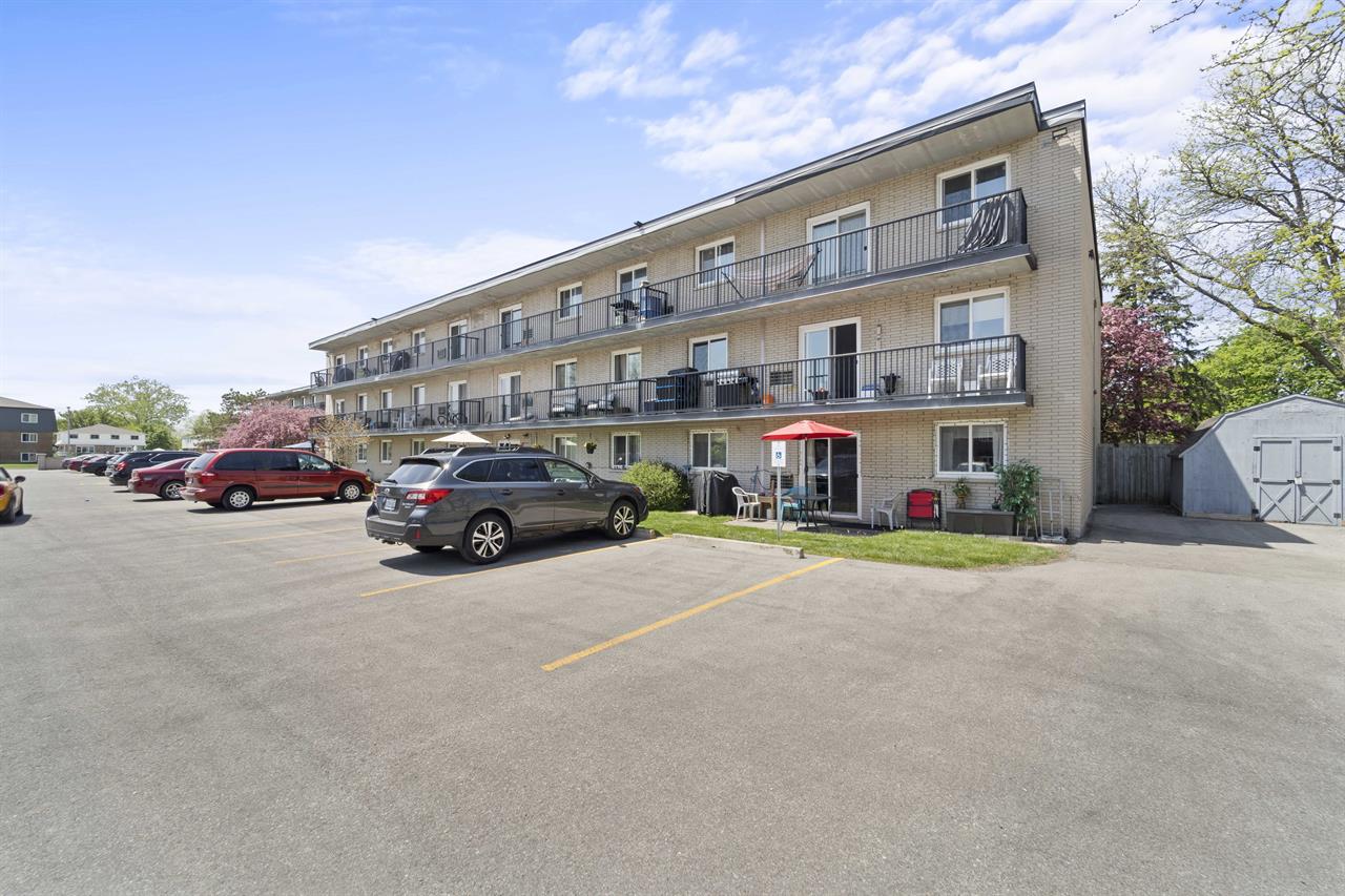 Timmins Apartments | 2878488