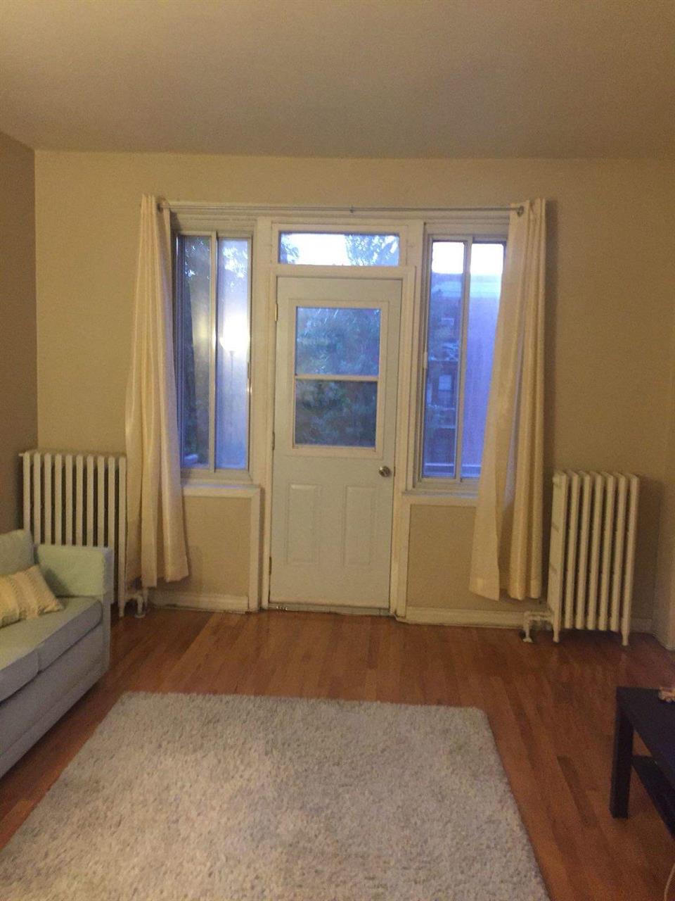 3 CH - 1 SDB - Montréal - $2,150 /mo | 2878827