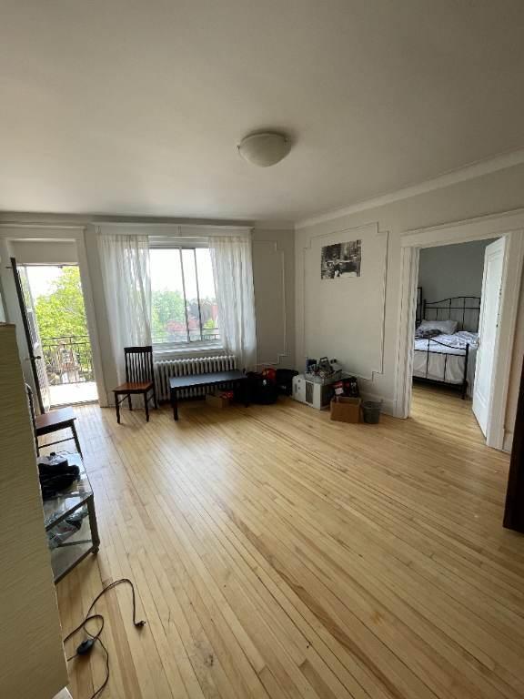 4.5 Apartments For July 2025 - A louer • For Rent | 2879144
