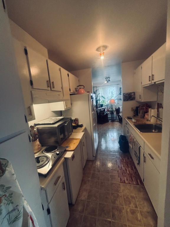 4 1/2 chauffer-éclairer 1 er août Lévis centre-ville | 2881861