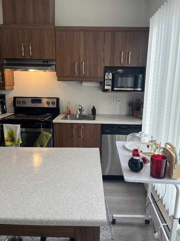 Grand Studio de 548 pi² à Longueuil à deux minutes de marche du Métro Longueuil 1185$ | 2881874