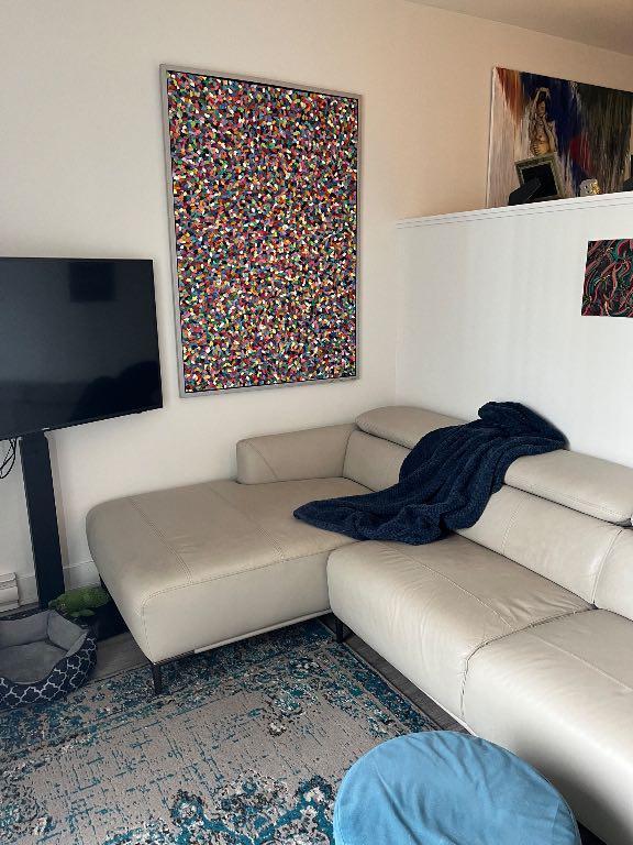 Grand Studio de 548 pi² à Longueuil à deux minutes de marche du Métro Longueuil 1185$ | 2881874