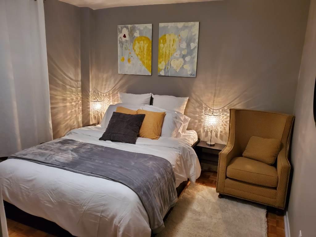 3-1/2 tout inclus mi juillet en face d un parc près métro Langelier | 2881884