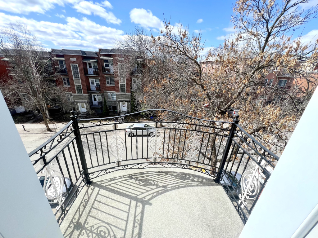 For Rent! Large 4 1/2 Apartment, Fully R | 2881943