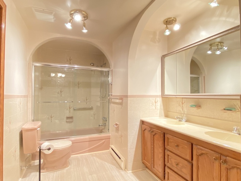 GRAND 6 1/2 Appartement à Louer Mercier | 2881962