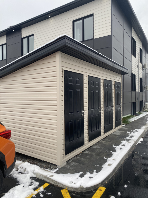 3 Chambres Style Condo Très Luxueux | 2881980
