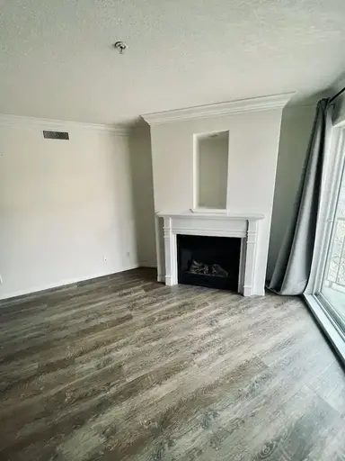 Open Plan 2 Bedroom 2 Bathroom Windsor Park Condo | Apt 203 - #203 736 57th Ave SW, Calgary | 2882211