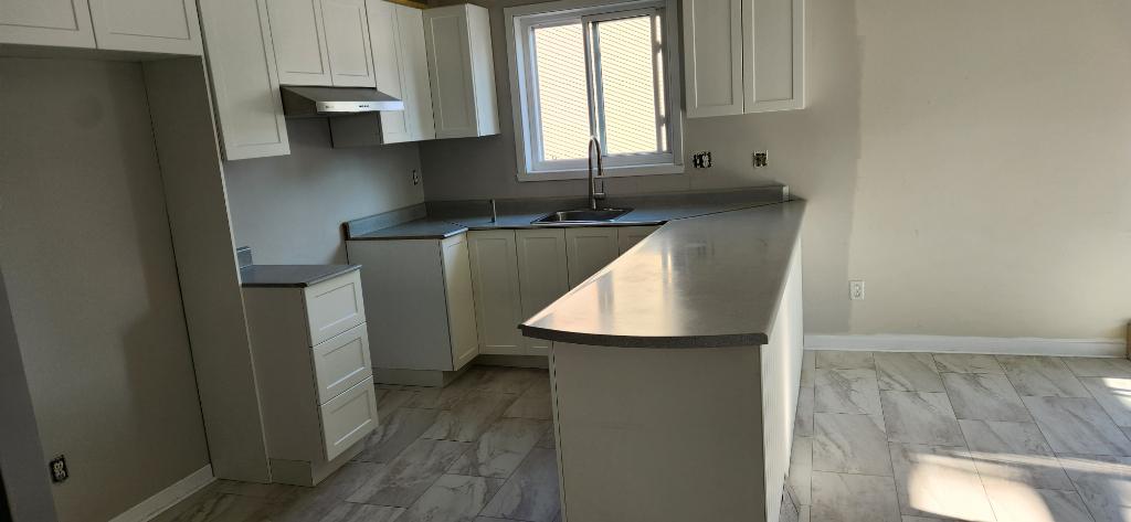 Logement 5 1/2 à louer - Ste-Thérèse | 2882246