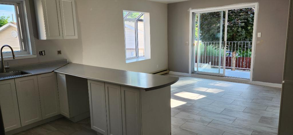 Logement 5 1/2 à louer - Ste-Thérèse | 2882246