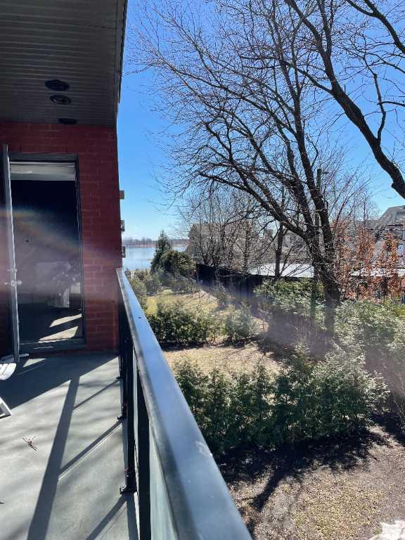 Condo 4 1/2 à louer | 2882247