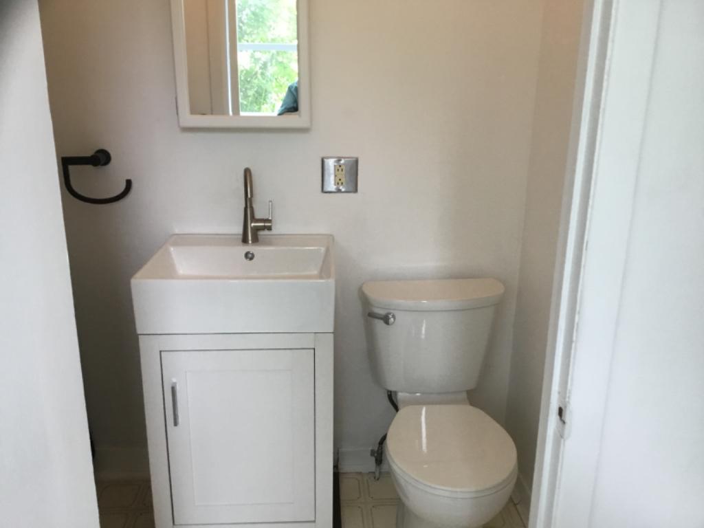 Appartement 2 1/2 à louer, 695$/mois, libre immédiatement au 9 #2 Georges Ramsay, Lévis | 2884640