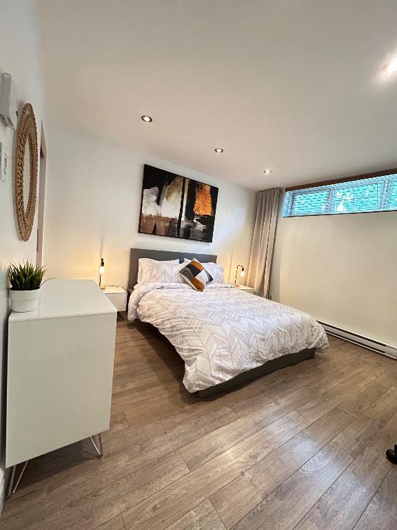 4 1/2 MONTREAL MEUBLE TOUT INCLUS PRÈS METRO | 2884670