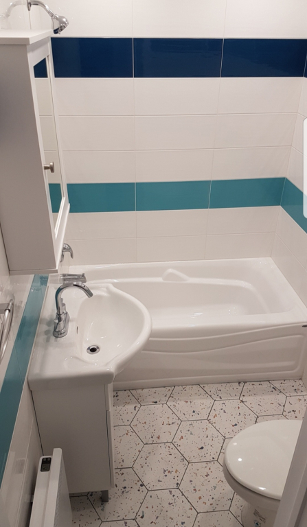 5 Minutes De Metro Acadie, 5+1/2, Renové | 2884704