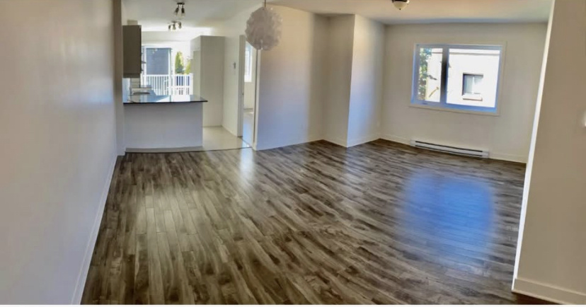 PROMO EXCLUSIVE - Condo 5 ½ Contemporain | 2884713