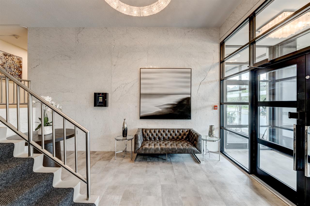 Capital View Tower | 2884842