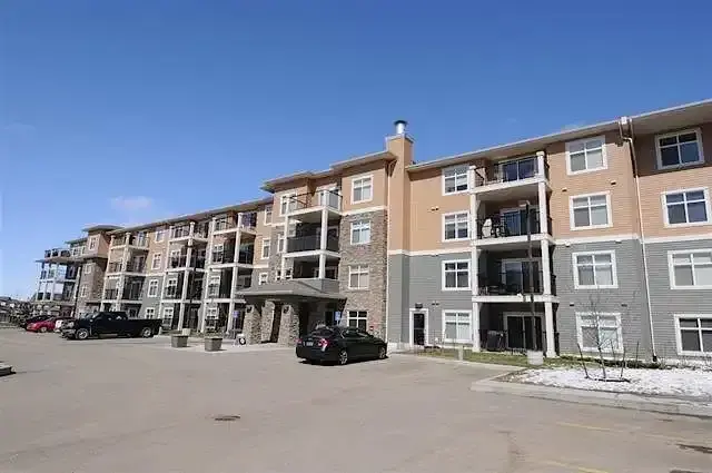 Stylish 2 bedrooms condo in Schonsee | 103 - 6070 Schonsee Way, Edmonton | 2884893