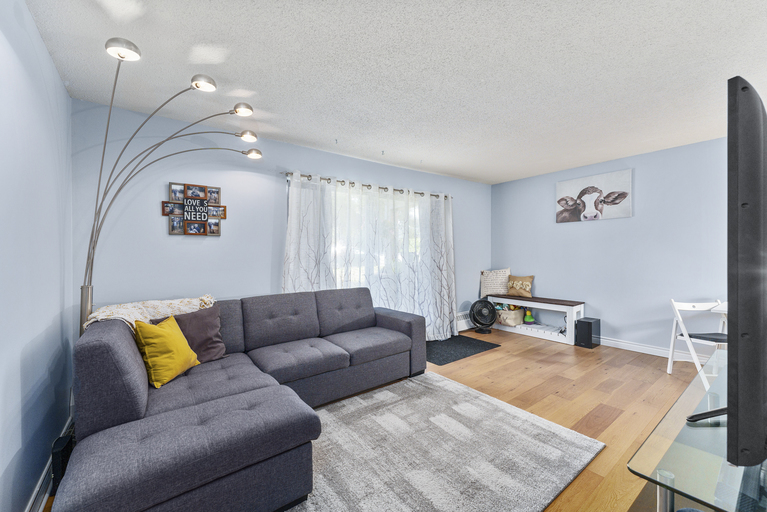 2 Bedroom Condo Near Marina | 911 10 Street, Cold Lake | 2884907