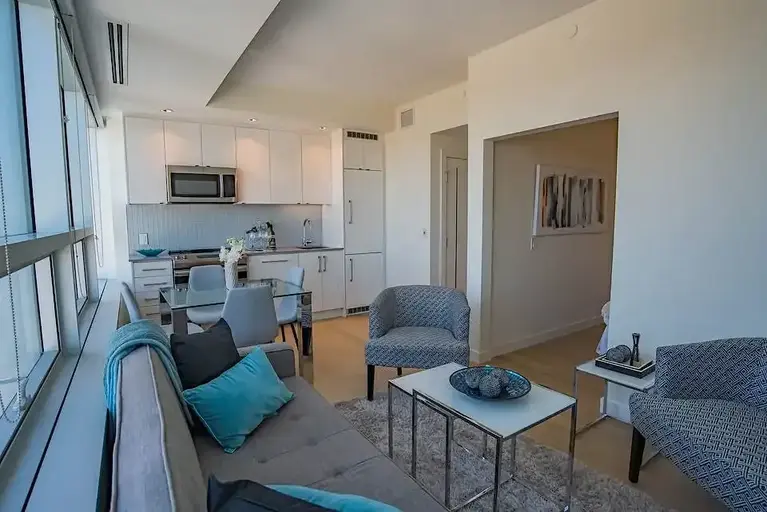 AVAILABLE NOW!!! Sky Residence Condo at Beautiful Edmonton Downtown • | Edmonton | 2884911