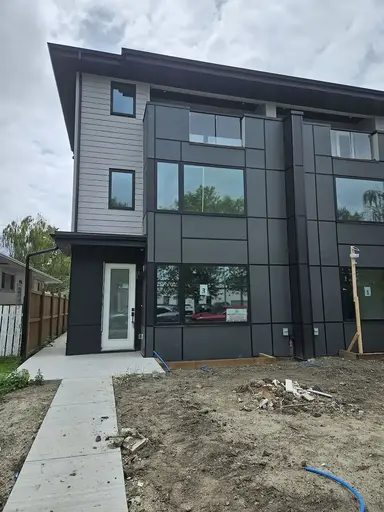 New Build - Luxury Home in Renfrew - close to downtown, transit & schools | 967 15 Avenue Northeast, Calgary | 2884913