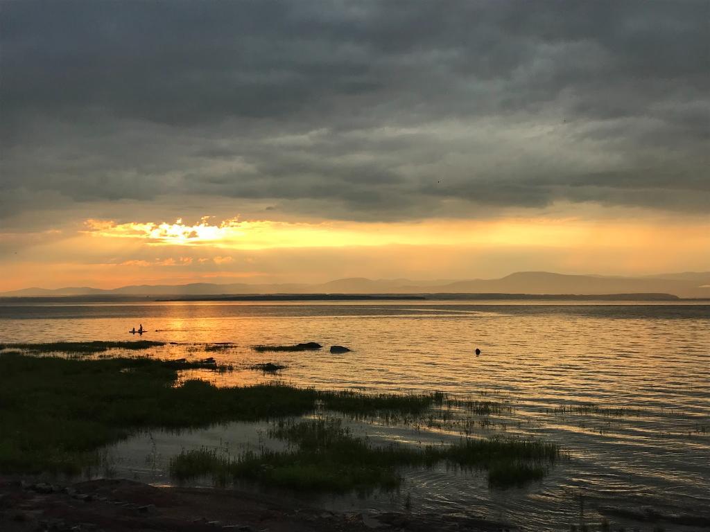 Chalet à louer, Au rythme du fleuve, bord de l'eau, nouveau sur le marché | 2884941
