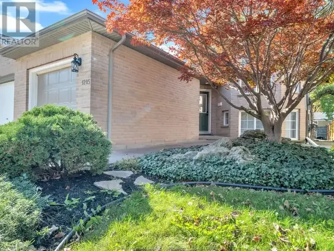 1205 St. Paul | 1205 St. Paul, Windsor | 2891105
