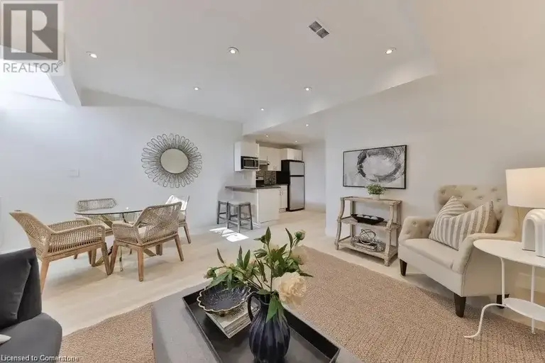1074 GABRIEL Place Unit# Lower | 1074 GABRIEL Place Unit# Lower, Burlington | 2891251