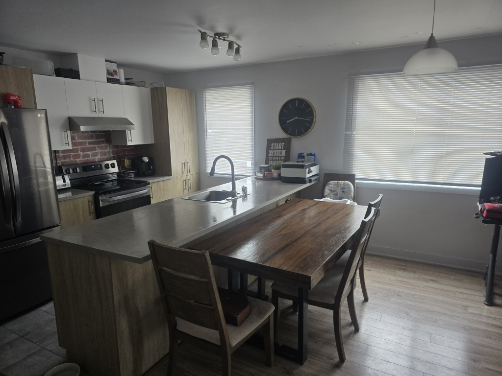 Logement 5 1/2 à Louer | 2891497