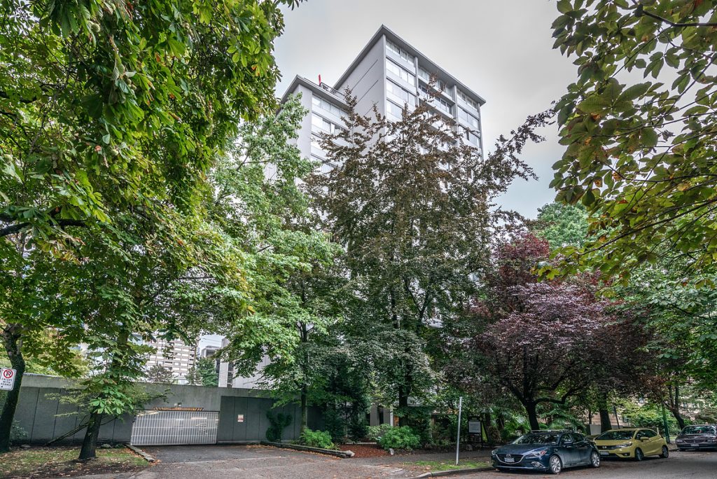 Connaught Apartments | 2891710