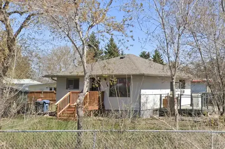 44 University Crescent | 44 University Crescent, Winnipeg | 2891938